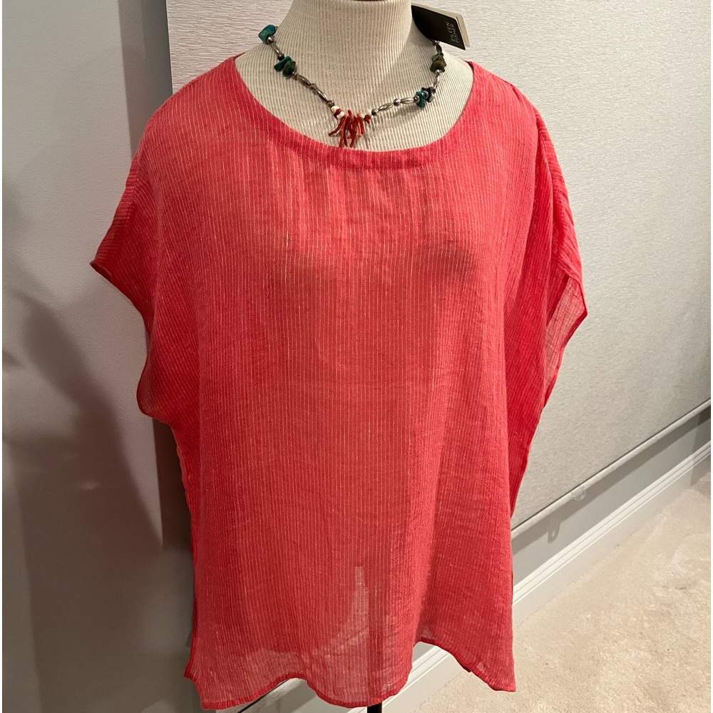 NWT Eileen Fisher lightweight tee